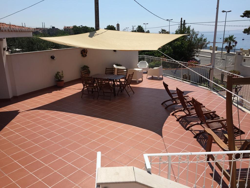 B&B Villa Sul Mare Melito Di Porto Salvo Extérieur photo